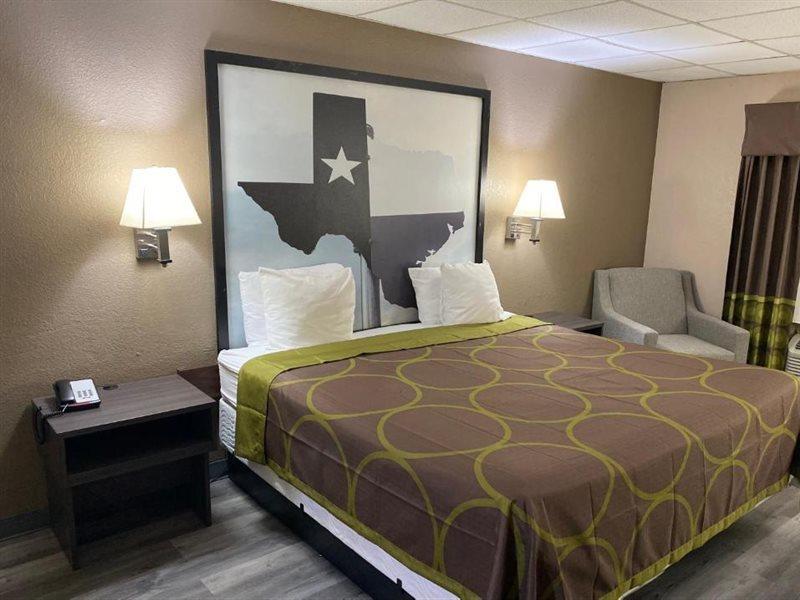 Super 8 by Wyndham Gainesville TX Eksteriør bilde